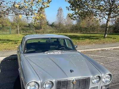 Usata Jaguar XJ6 245 CV (180 kW) 1972 Grigio Berlina