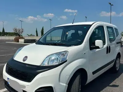 Usata Fiat Qubo Trekking 77 CV (56 kW) 2022 Monovolume