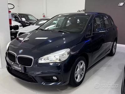 Begagnad BMW 216 Active Tourer Luxury Line 116 HK (85 kW) 2015 Blå Minibuss