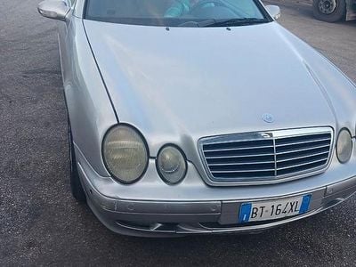 Usata Mercedes CLK200 2001 Grigio Cabrio