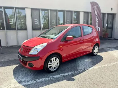 Usata Nissan Pixo 68 CV (50 kW) 2010 Rosso Utilitaria