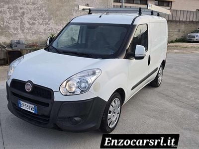 Usata Fiat Doblò 95 CV (69 kW) 2011 Bianco Monovolume