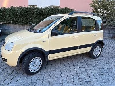 Giallo Usata 2005 Fiat Panda 4x4 Utilitaria | 5000 € (Buon prezzo)