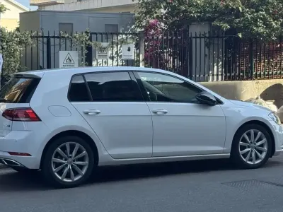 Usata VW Golf VII Executive 116 CV (85 kW) 2017 Berlina