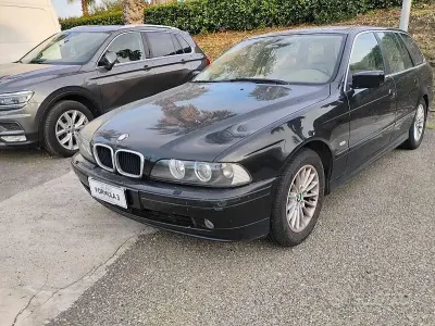 Usata BMW 518 193 CV (141 kW) 2003 Nero Station wagon