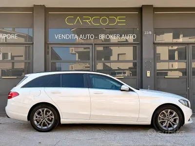 Usata Mercedes C220 Business 170 CV (125 kW) 2015 Bianco Station wagon