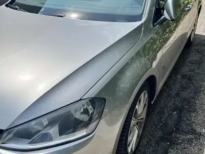 Begagnad VW Golf VII Highline 122 HK (89 kW) 2013 Grå Sedan
