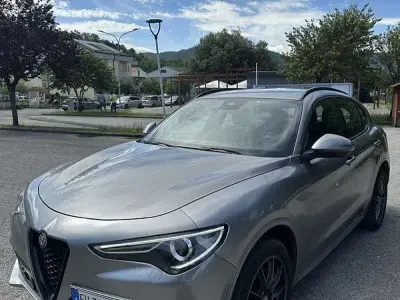 Usata Alfa Romeo Stelvio Executive 209 CV (153 kW) 2019 SUV