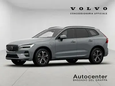 Nuova Volvo XC60 Core 179 CV (131 kW) 2026 Grigio SUV