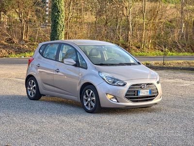 Begagnad Hyundai i20 125 HK (91 kW) 2019 Brun Halvkombi