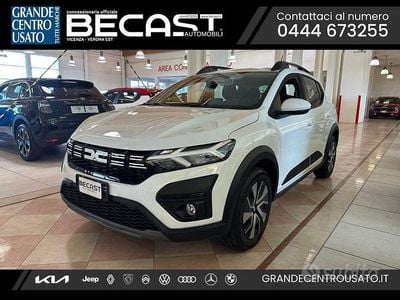 Nuova Dacia Sandero Expression 101 CV (74 kW) 2025 Bianco pastello Berlina