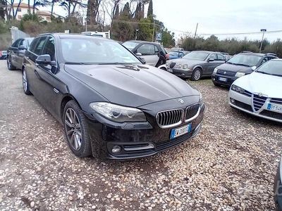 usata BMW 520 d xDrive Touring aut. finanzio