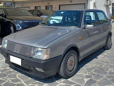 Usata Fiat Uno 105 CV (77 kW) 1988 Argento Utilitaria