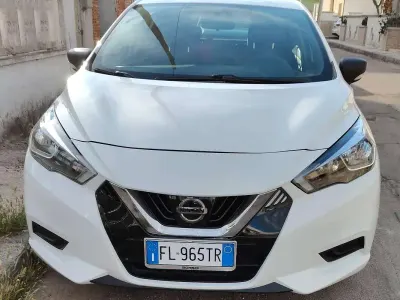 Usata Nissan Micra Visia 71 CV (52 kW) 2017 Bianco Utilitaria