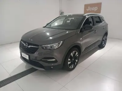 Usata Opel Grandland X Innovation 131 CV (96 kW) 2019 Grigio scuro SUV