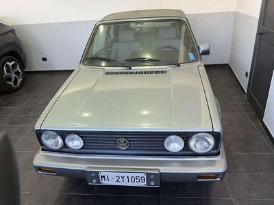Usata VW Golf Cabriolet 73 CV (53 kW) 1990 Grigio Cabrio