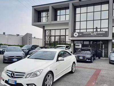 Usata Mercedes E350 Avantgarde 231 CV (169 kW) 2010 Bianco Coupé