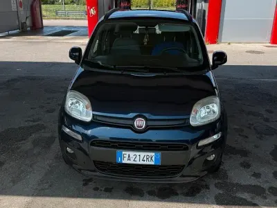 Usata Fiat Panda 85 CV (62 kW) 2015 Bluazzurro Utilitaria