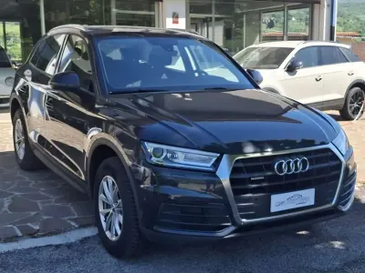 Usata Audi Q5 Business 163 CV (119 kW) 2020 Grigio SUV