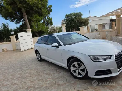 Usata Audi A4 122 CV (89 kW) 2017 Bianco Station wagon
