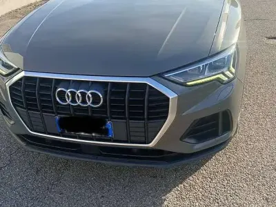 Usata Audi Q3 Business 150 CV (110 kW) 2019 Grigio SUV