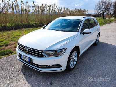 usata VW Passat Variant 1.6 TDI Business BlueMot