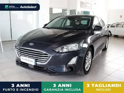 Usata Ford Focus Business Edition 120 CV (88 kW) 2021 Grigio / gray Berlina