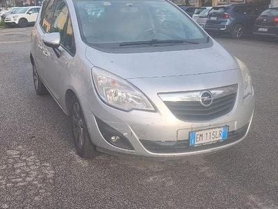 Usata Opel Meriva 2012 Grigio Monovolume