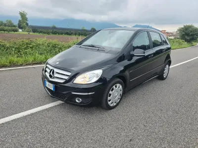 Usata Mercedes B180