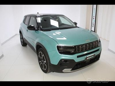 Usata Jeep Avenger Summit 101 CV (74 kW) 2024 Bianco SUV