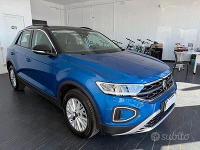 Blu Usata 2023 VW T-Roc Life SUV | 17.990 € (Ottimo prezzo)