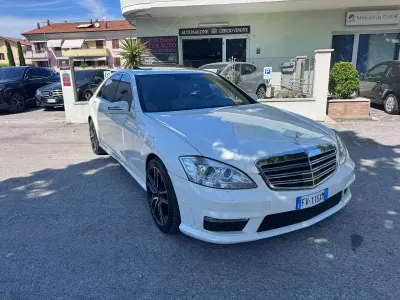 Usata Mercedes S320 Avantgarde 235 CV (172 kW) 2007 Bianco Berlina