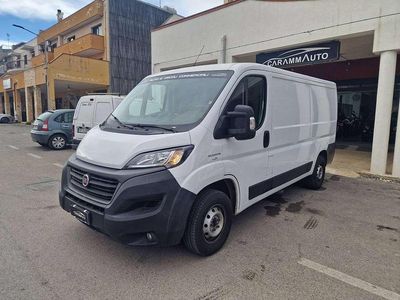 Usata Fiat Ducato 33 120 CV (88 kW) 2020 Bianco banchisa Furgone