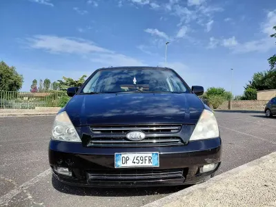 Usata Kia Carnival EX 185 CV (136 kW) 2009 Nero Monovolume