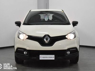 Usata Renault Captur Zen 90 CV (66 kW) 2016 Beige SUV