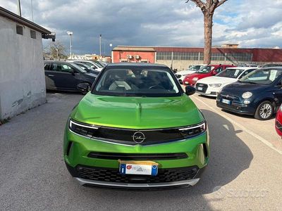 Usata Opel Mokka Ultimate 101 CV (74 kW) 2022 Verde SUV
