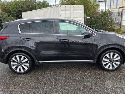 Usata Kia Carens 115 CV (84 kW) 2017 Nero Monovolume