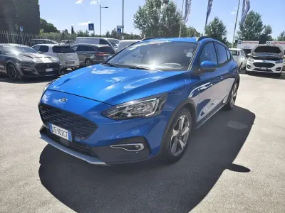 Usata Ford Focus Active 125 CV (91 kW) 2021 Blu/azzurro