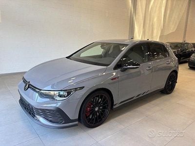 Usata VW Golf GTI 300 CV (220 kW) 2022 Grigio Berlina