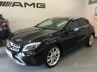 Usata Mercedes GLA200 136 CV (100 kW) 2019 Nero SUV