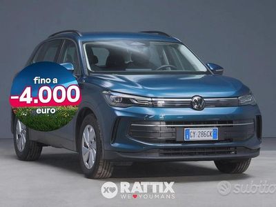 Usata VW Tiguan R-line Plus 150 CV (110 kW) 2025 Nightshade blue SUV