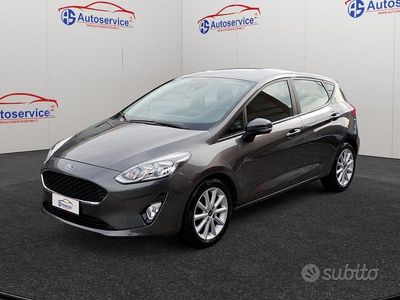 Usata Ford Fiesta 86 CV (63 kW) 2019 Grigio Berlina