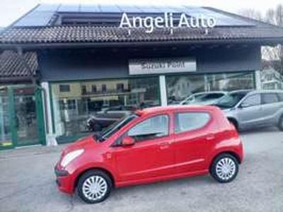 Usata Nissan Pixo 68 CV (50 kW) 2009 Rosso Utilitaria