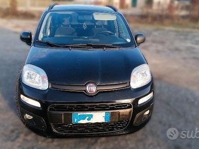 Usata Fiat Panda Lounge 80 CV (58 kW) 2016 Nero Utilitaria