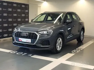 Käytetty Audi Q3 Business 150 HP (110 kW) 2021 Harmaa Katumaasturi