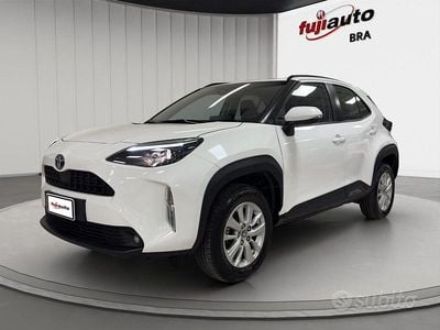 Usata Toyota Yaris Cross Active 116 CV (85 kW) 2023 Bianco SUV