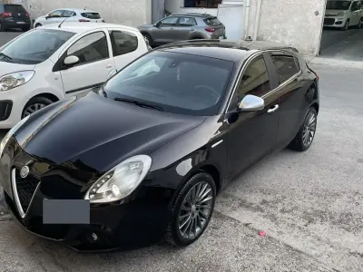 Usata Alfa Romeo Giulietta 170 CV (125 kW) 2014 Nero Utilitaria