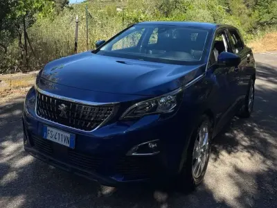 Usata Peugeot 3008 Business-Line 131 CV (96 kW) 2018 Nero SUV