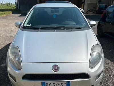 Usata Fiat Punto 75 CV (55 kW) 2014 Grigio Utilitaria