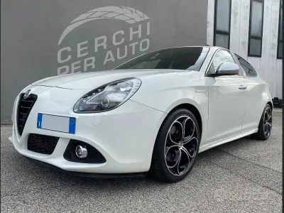 Usata Alfa Romeo Giulietta 120 CV (88 kW) 2012 Bianco Utilitaria